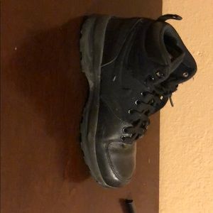 Nike boots acg